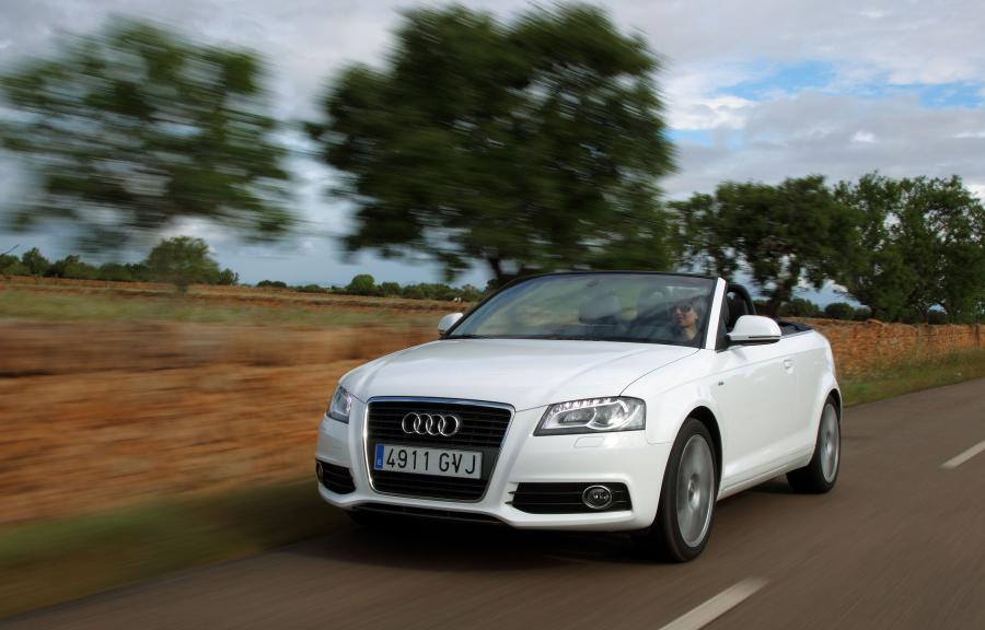  Audi A3 2.0 TDI S-Line Cabriolet (8PA) 2008 года  (фото 4 из 13)